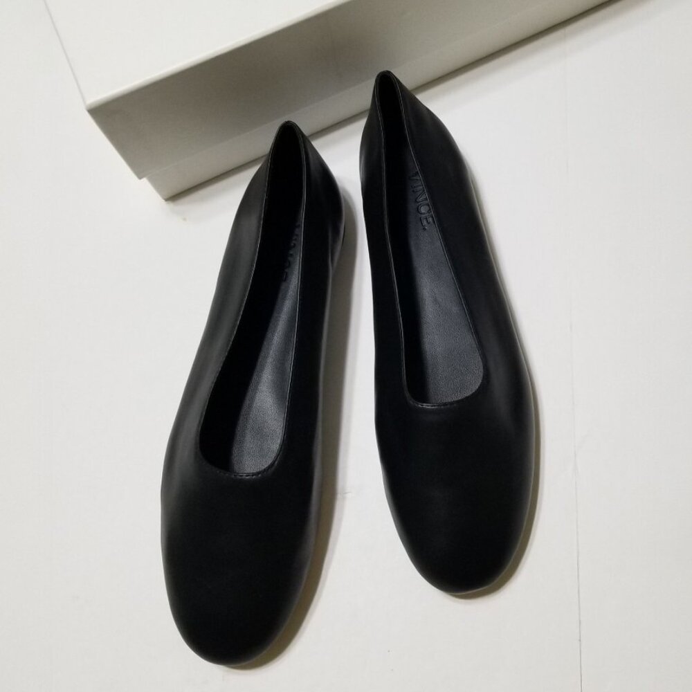 NIB Vince Maxwell Italian Leather Ballet Flat Gloveβ Shoes in Black $225 - Picture 2 of 10